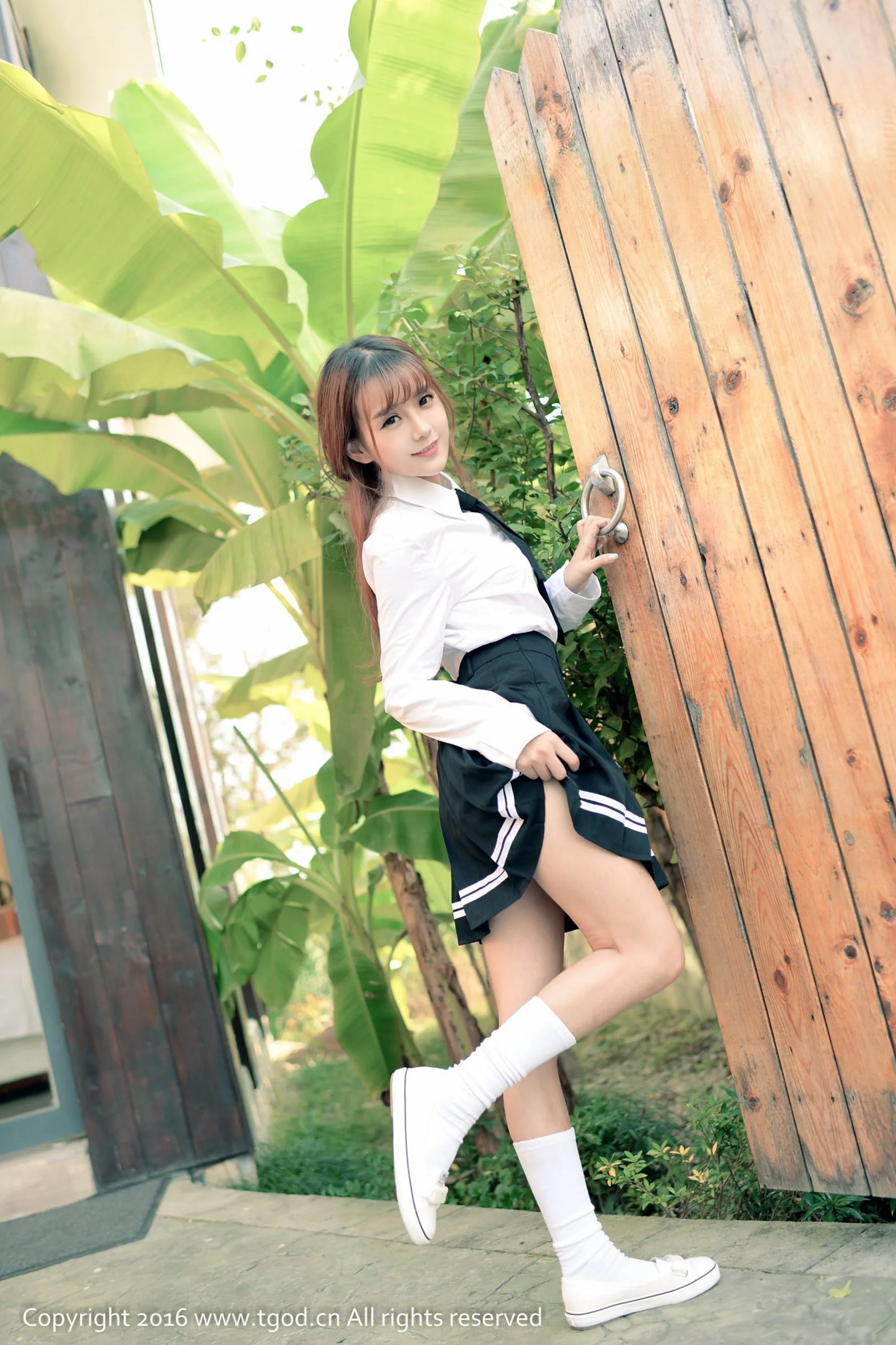 [TGOD giới thiệu Nữ thần] Bộ ảnh tươi tắn và tự nhiên của Nữ hoàng Lolita Xiao Jiu Vin - 14