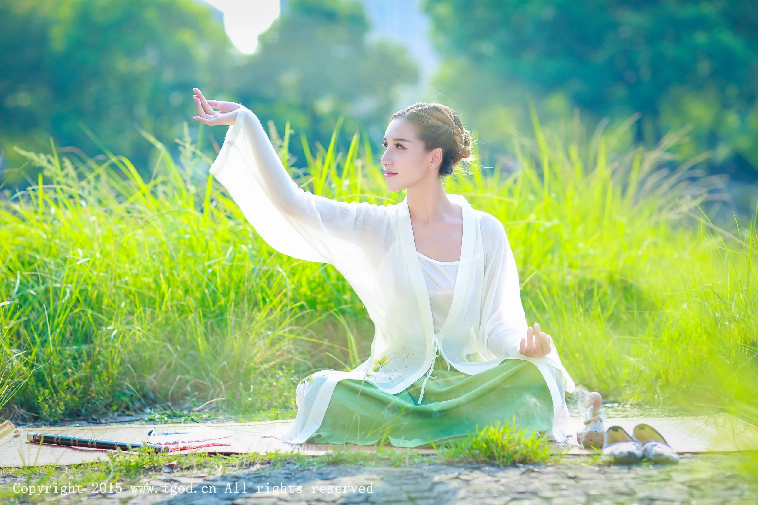 [TGOD đề cử Nữ thần] Nữ thần băng giá - Vẻ đẹp tươi tắn và cổ điển trong bộ ảnh Hanfu - 37